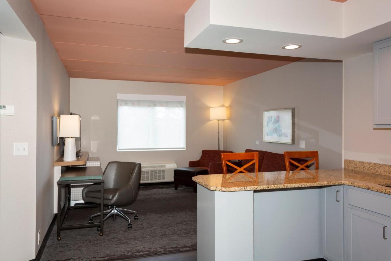 Holiday Inn Marquette By Ihg Esterno foto