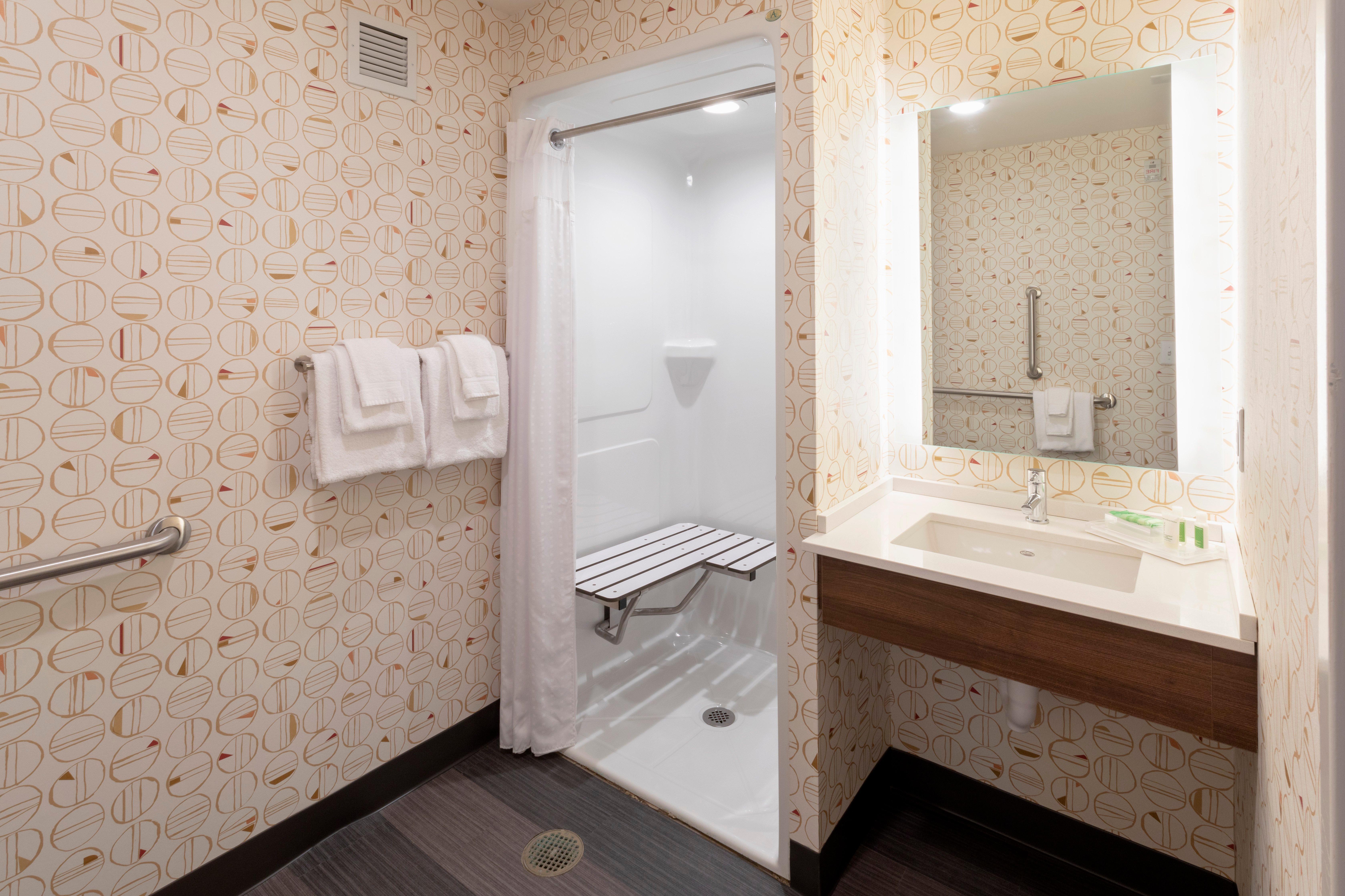 Holiday Inn Marquette By Ihg Esterno foto