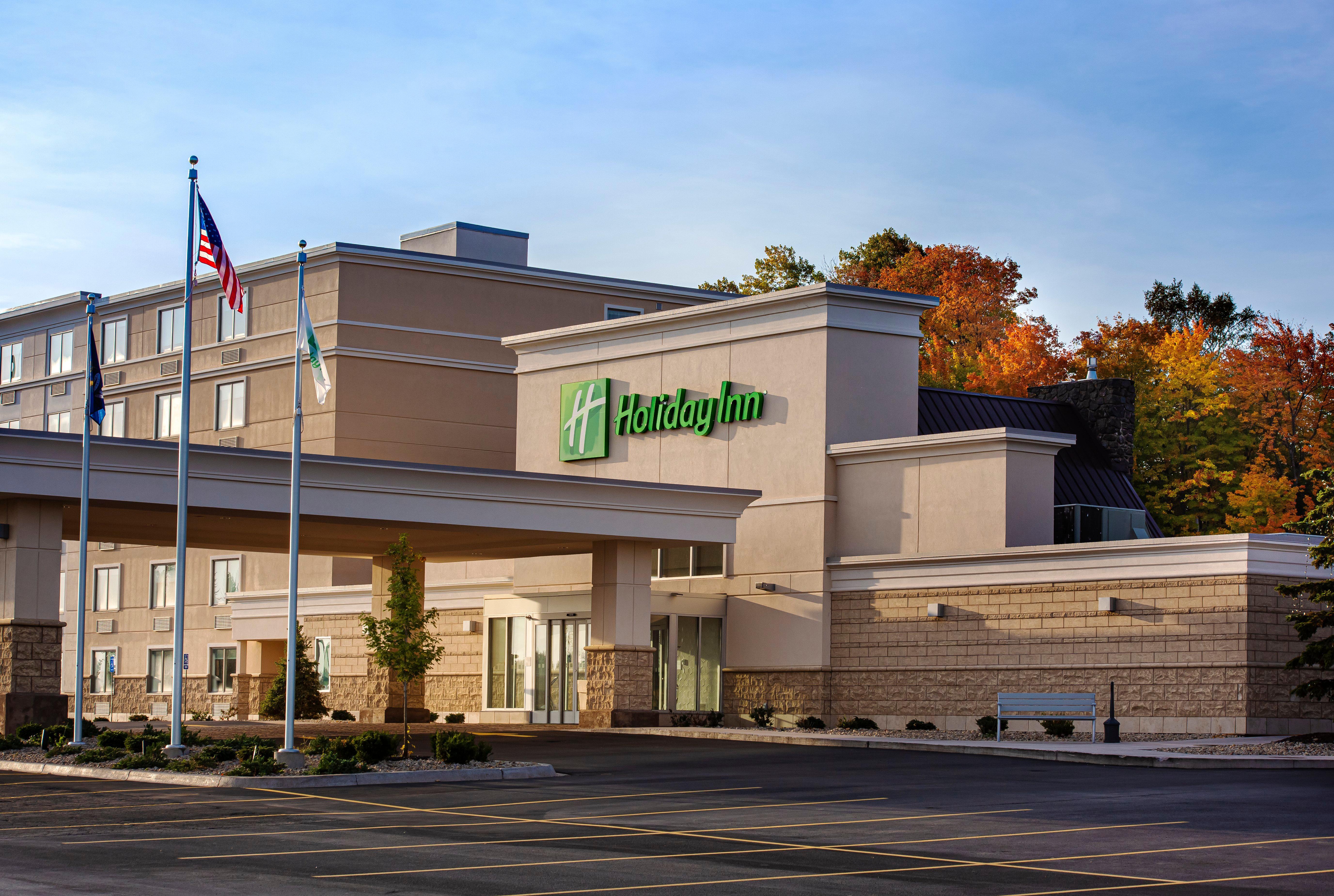 Holiday Inn Marquette By Ihg Esterno foto
