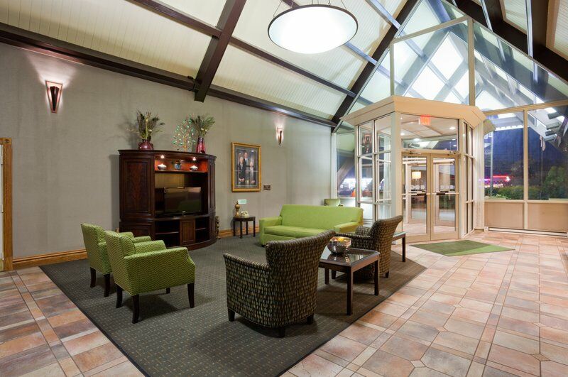 Holiday Inn Marquette By Ihg Esterno foto